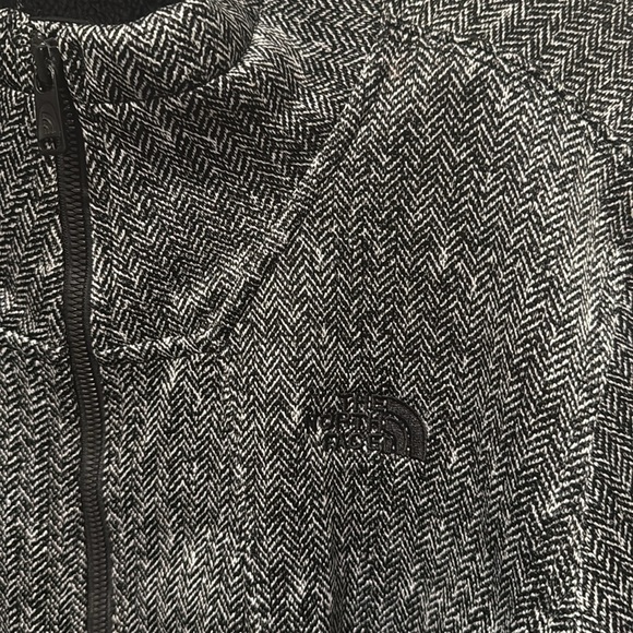 The North Face XL Apex Chromium Thermal Jacket black white - Picture 2 of 4